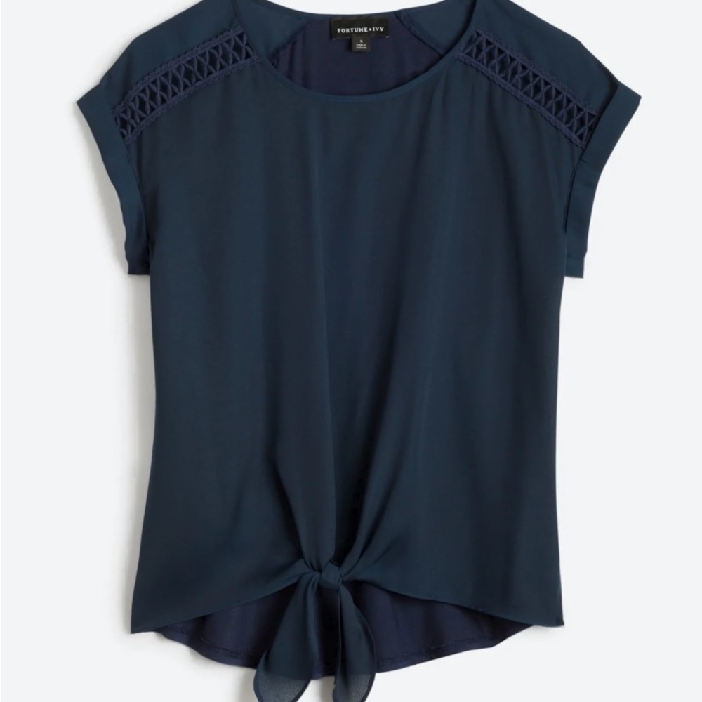 EUC Fortune &‎ Ivy Blue Tie Front Blouse with Lace Details, XL